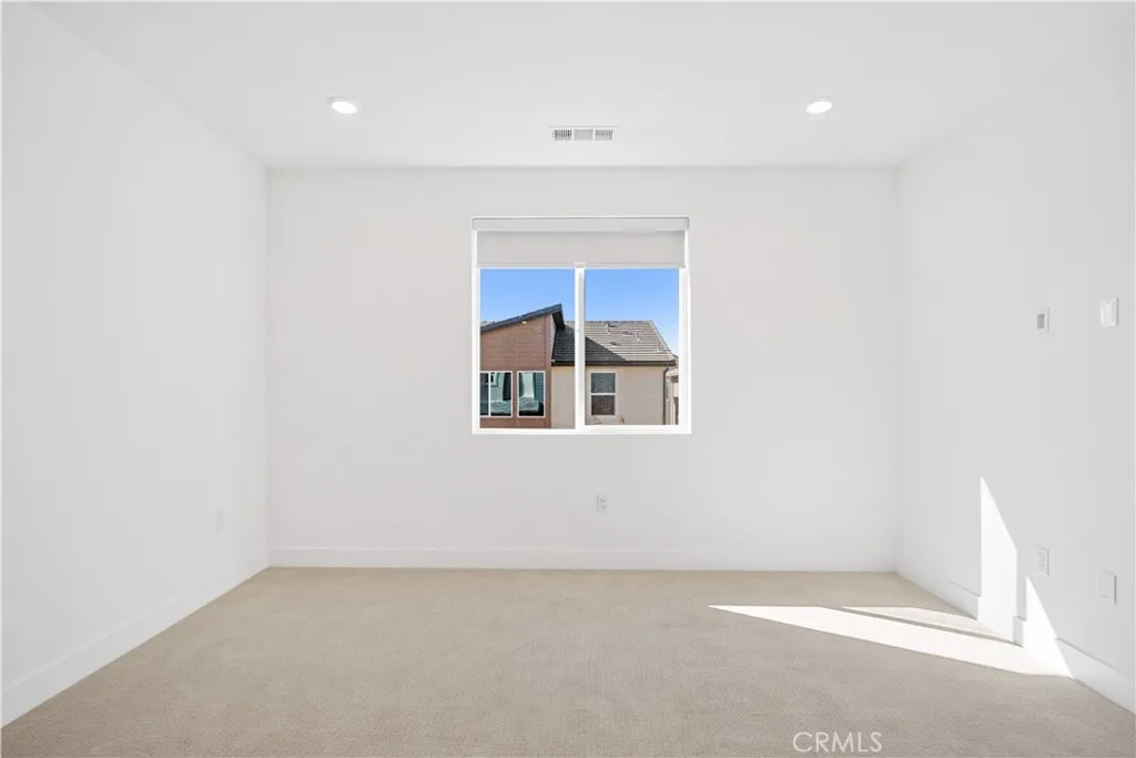289 Shoveler, Irvine, California 92618 home-pic-32