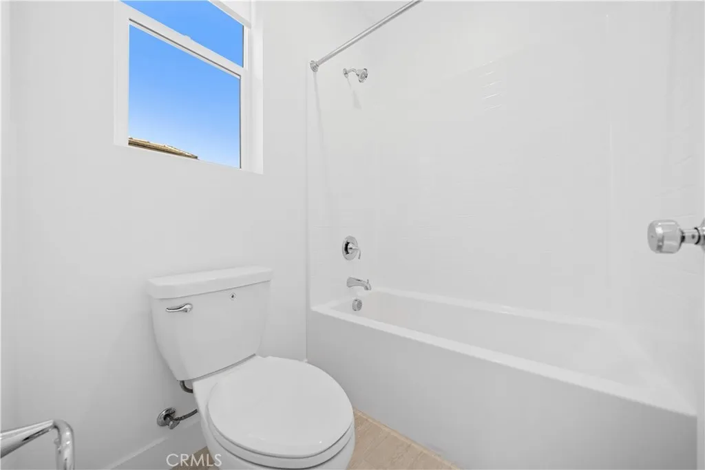 289 Shoveler, Irvine, California 92618 home-pic-24