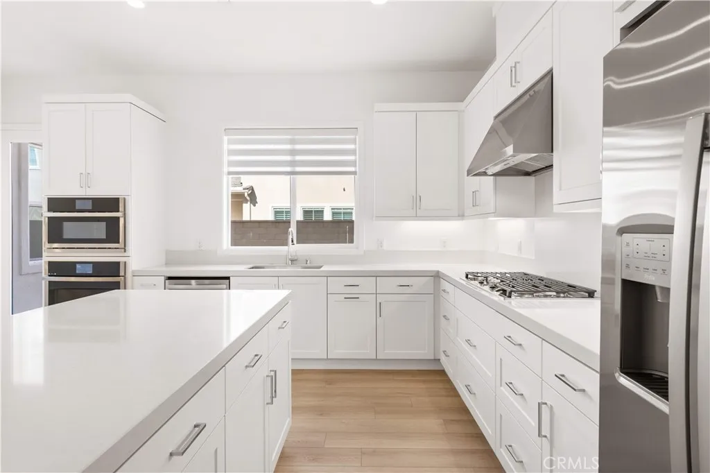289 Shoveler, Irvine, California 92618 home-pic-14