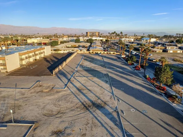 28-46150 Rubidoux Street-28