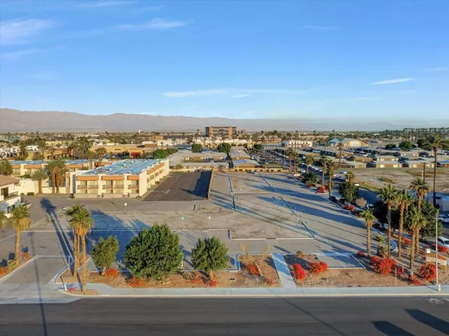 08-46150 Rubidoux Street-8