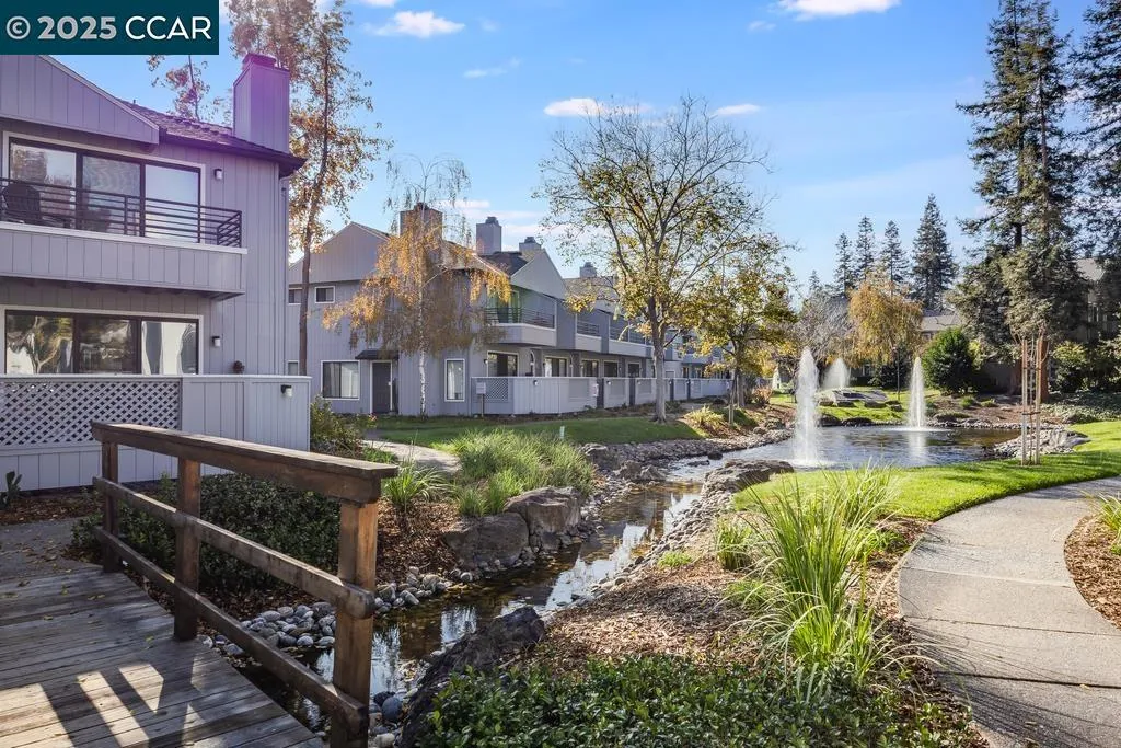 231 Sunspring Ct, Pleasant Hill, California 94523 home-pic-30