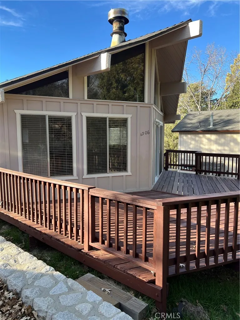 1506 Wildcat, Lake Arrowhead, California 92352 home-pic-11
