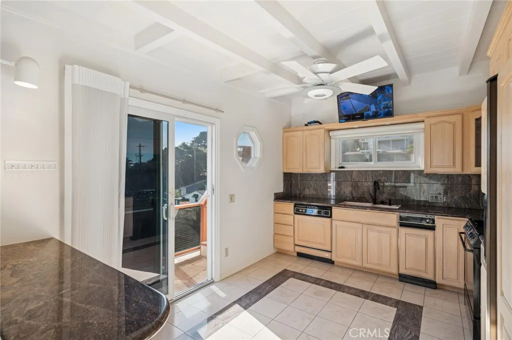 114 High Drive, Laguna Beach, California 92651 home-pic-3