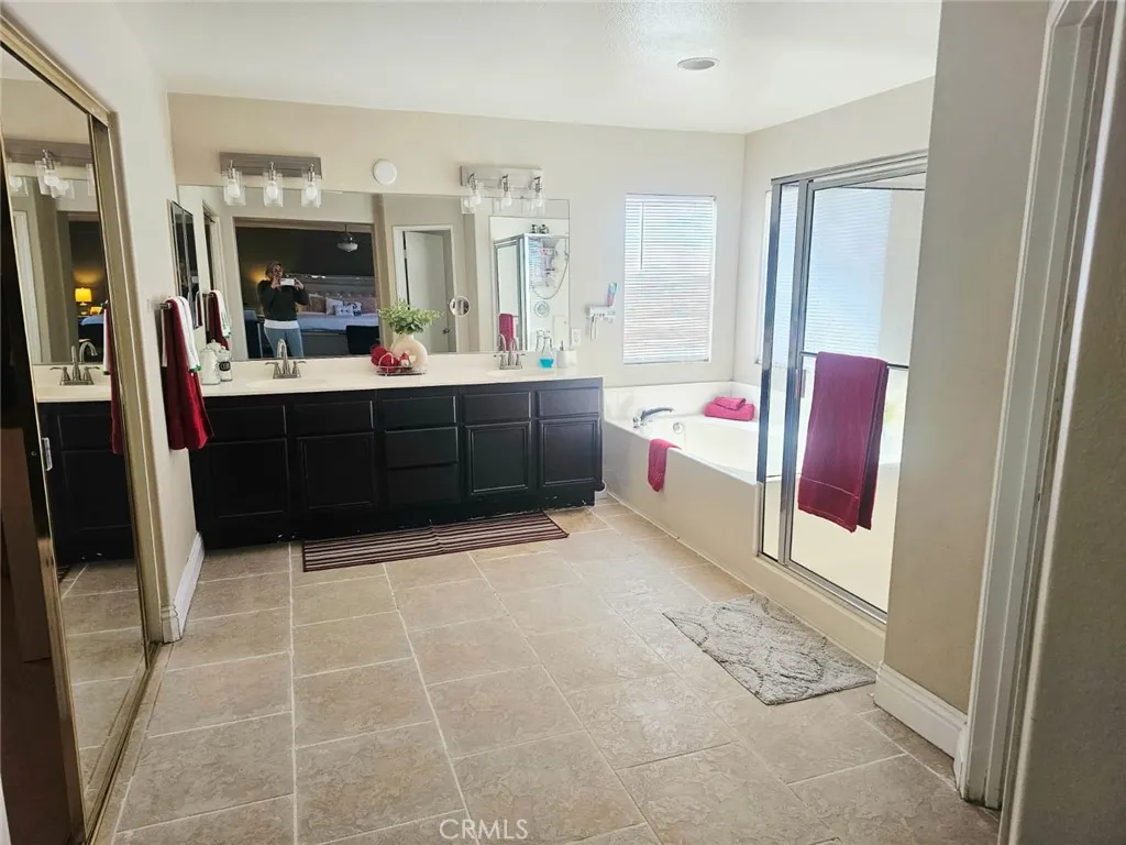 14630 Hondo, Victorville, California 92394 home-pic-28