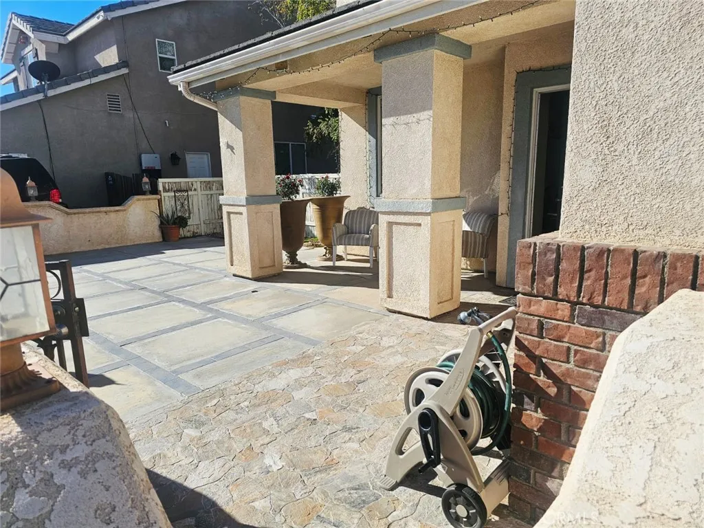 14630 Hondo, Victorville, California 92394 home-pic-2
