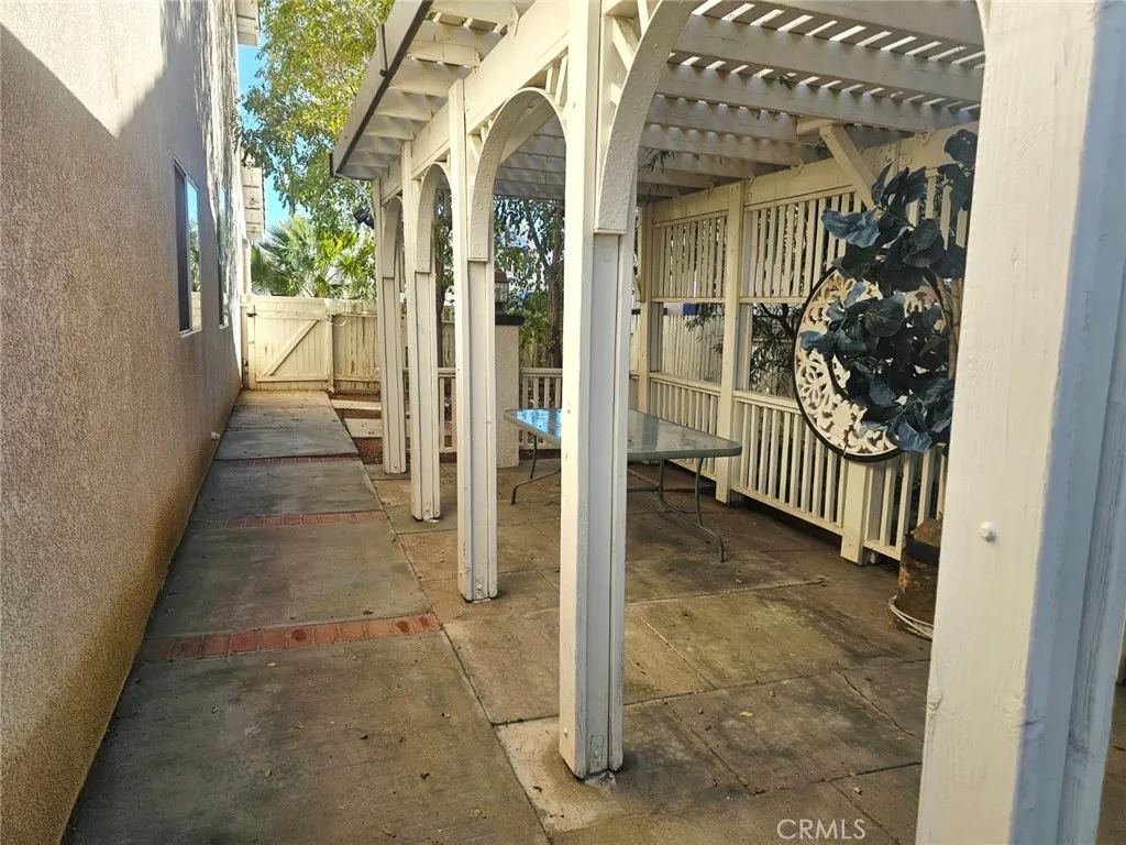 14630 Hondo, Victorville, California 92394 home-pic-35