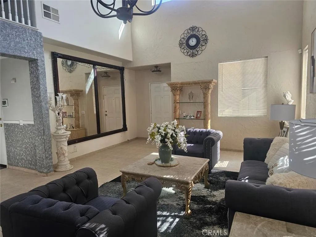 14630 Hondo, Victorville, California 92394 home-pic-4