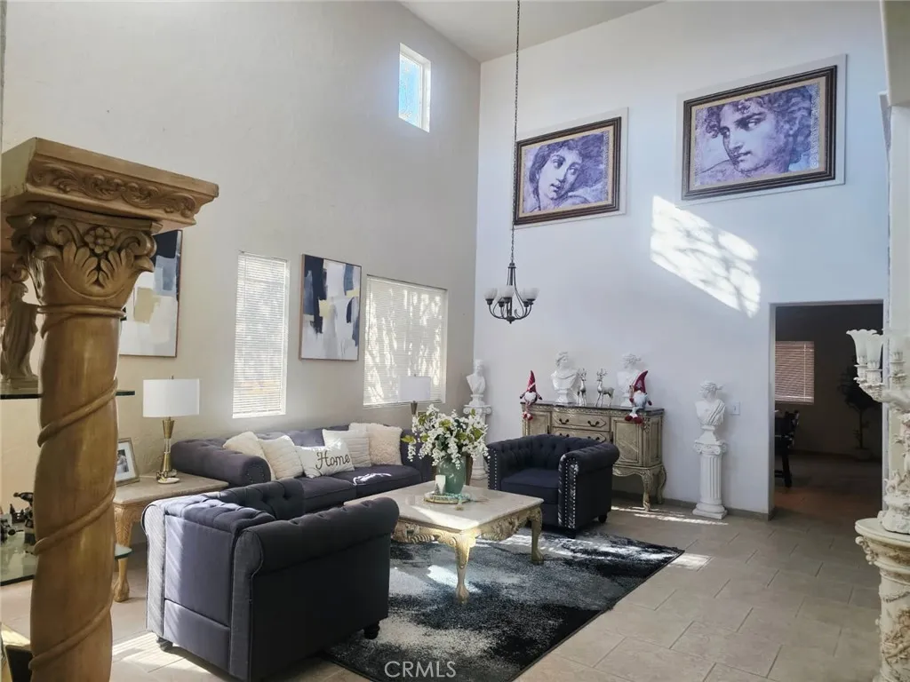 14630 Hondo, Victorville, California 92394 home-pic-5