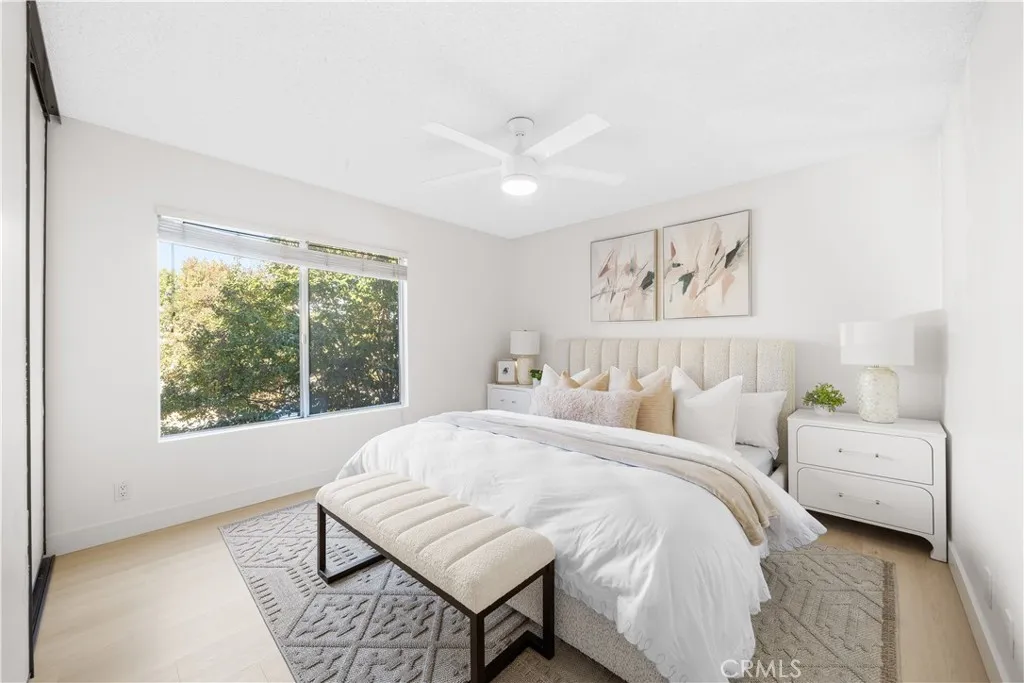 37 Rockwood, Irvine, California 92614 home-pic-17