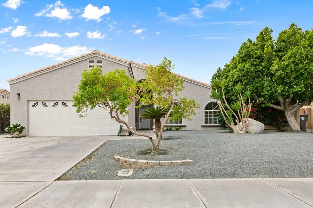 67405 Tamara Road, Cathedral City, California 92234 home-pic-1