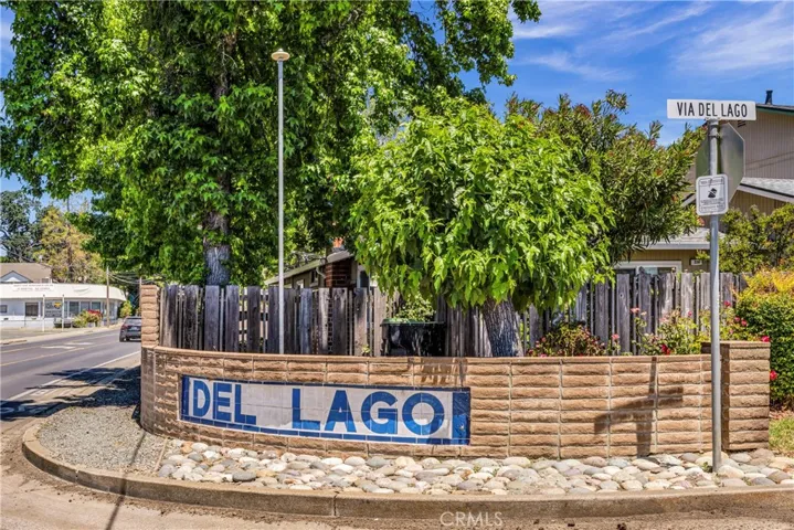 Del Lago Amenities