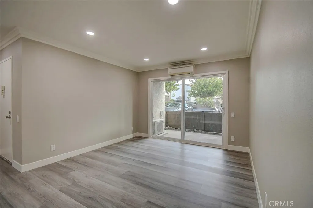 21941 Rimhurst, Lake Forest, California 92630 home-pic-15