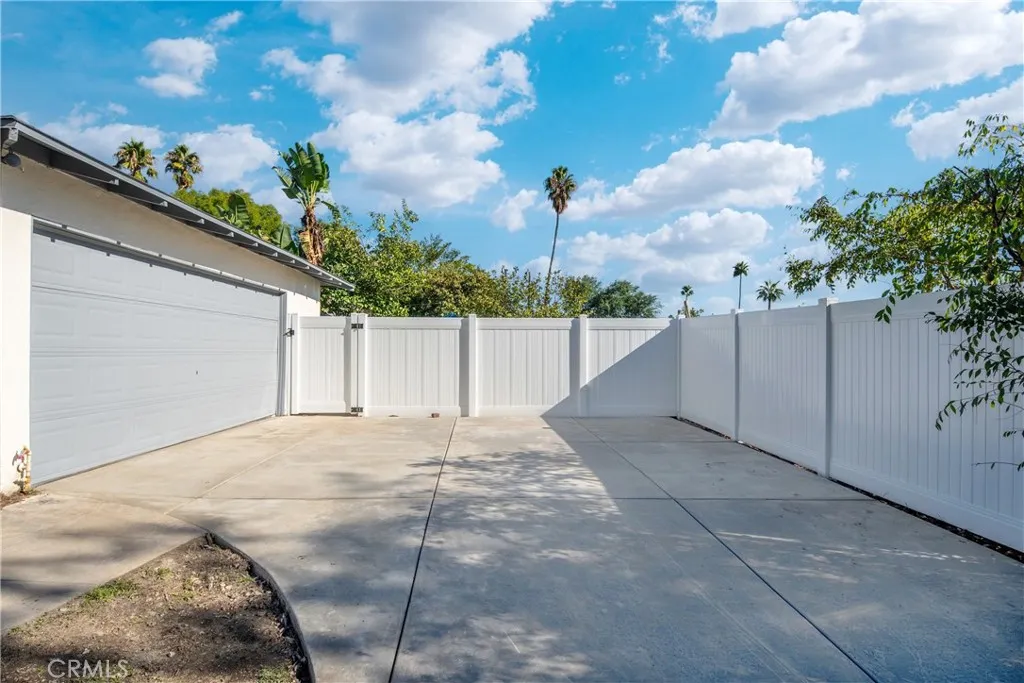 1120 Cardiff Court, Pomona, California 91767 home-pic-6