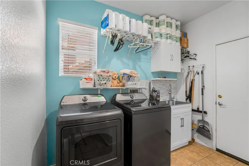 43643 Byron Drive, Lancaster, California 93535 home-pic-31