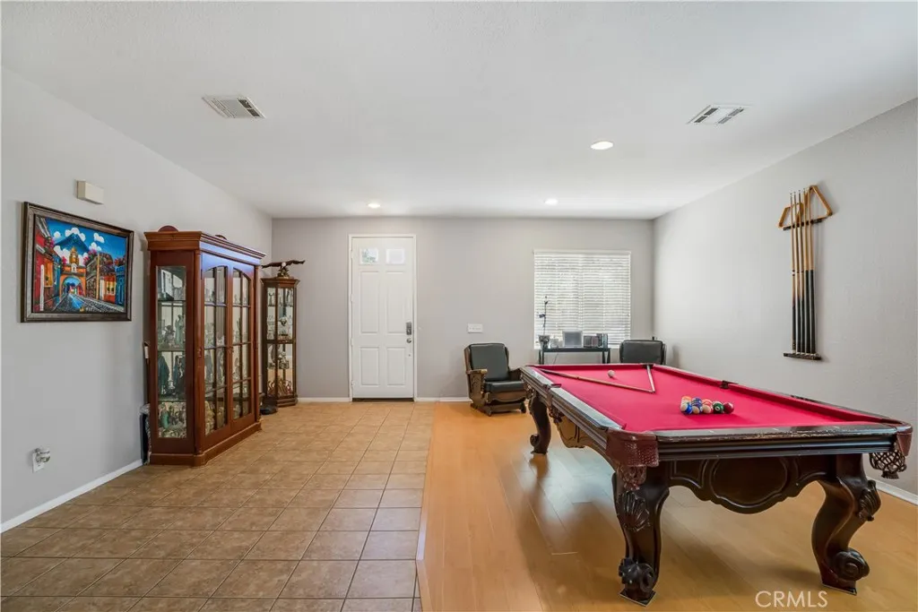 43643 Byron Drive, Lancaster, California 93535 home-pic-1