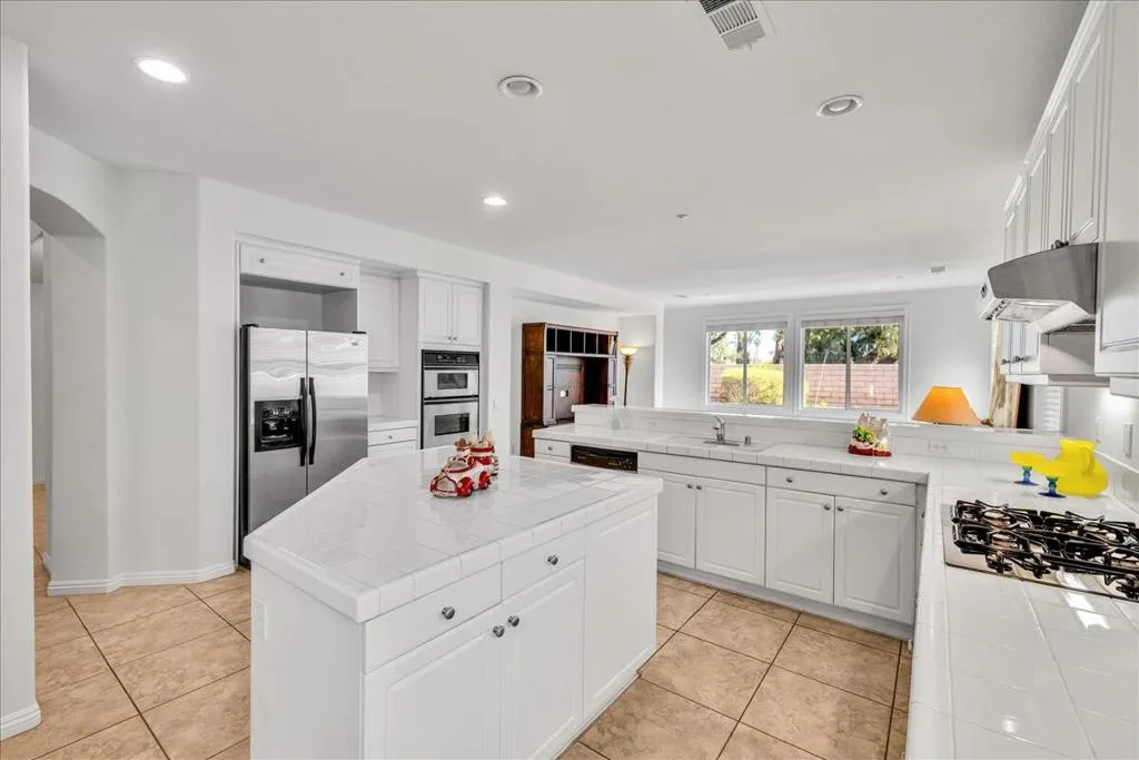 1745 Hot Springs Way, Palm Springs, California 92262 home-pic-13