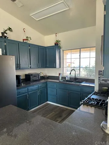 952 Alameda Street, Calexico, California 92231