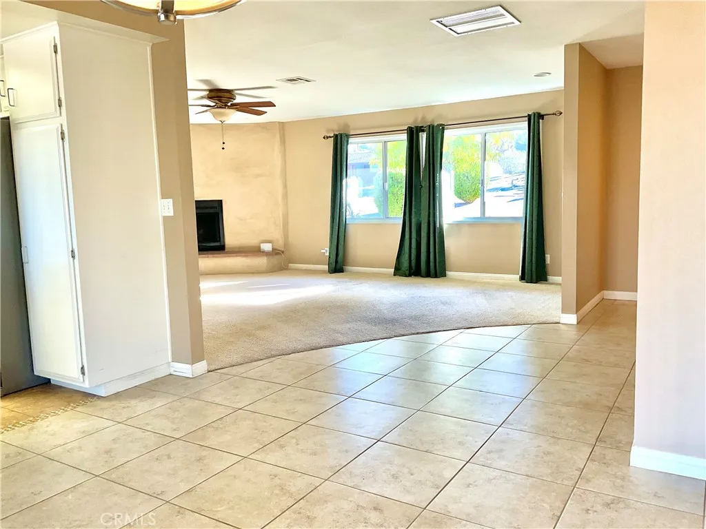 56760 Anaconda, Yucca Valley, California 92284 home-pic-7