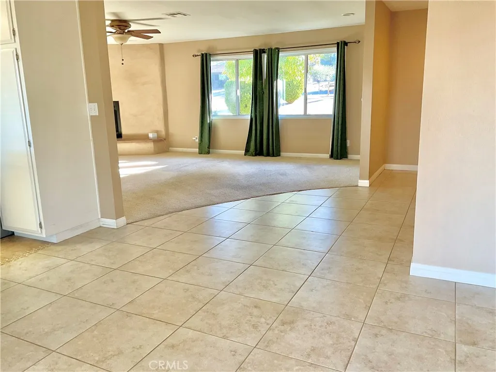 56760 Anaconda, Yucca Valley, California 92284 home-pic-15