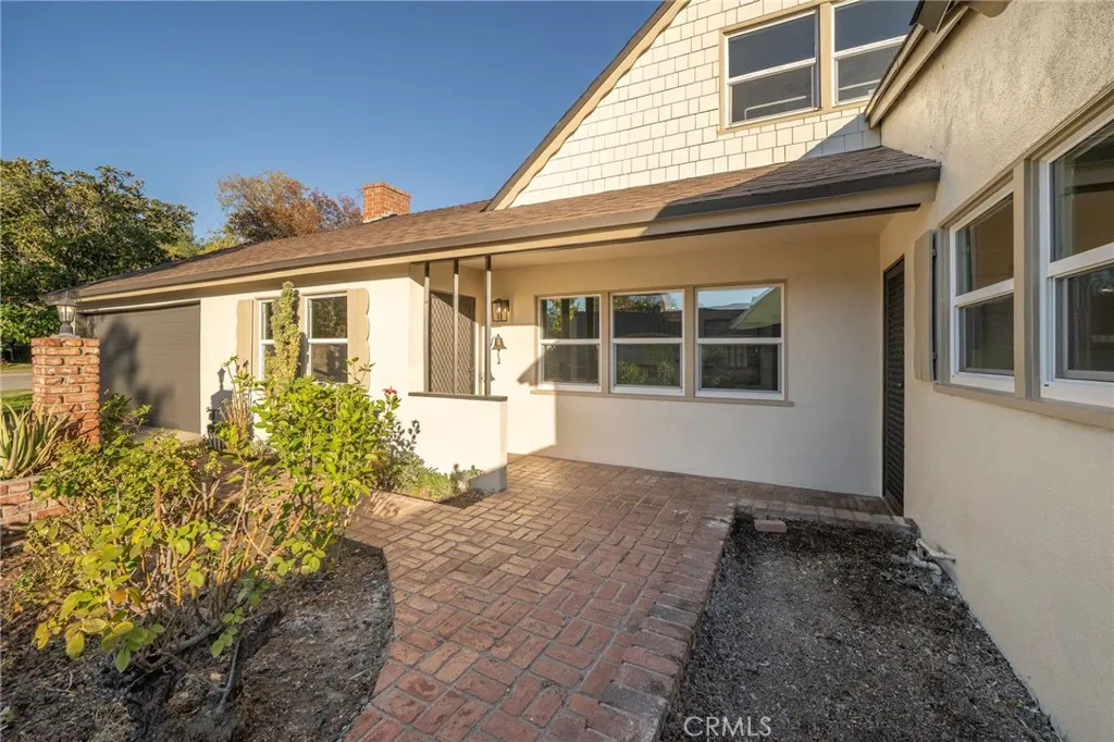 838 E Ada Avenue, Glendora, California 91741 home-pic-5