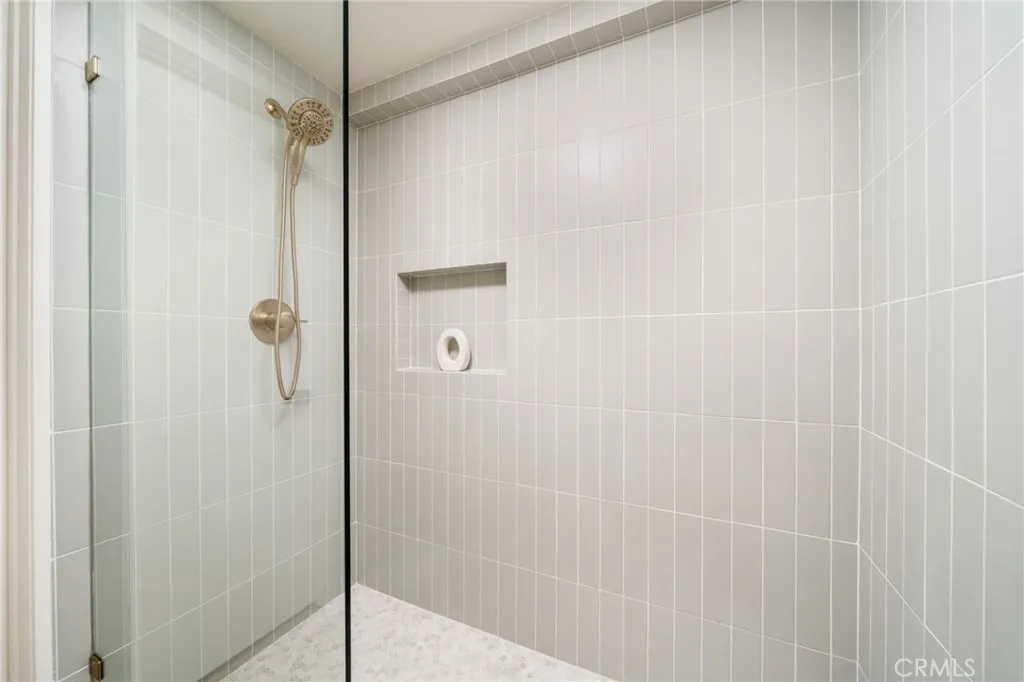838 E Ada Avenue, Glendora, California 91741 home-pic-23