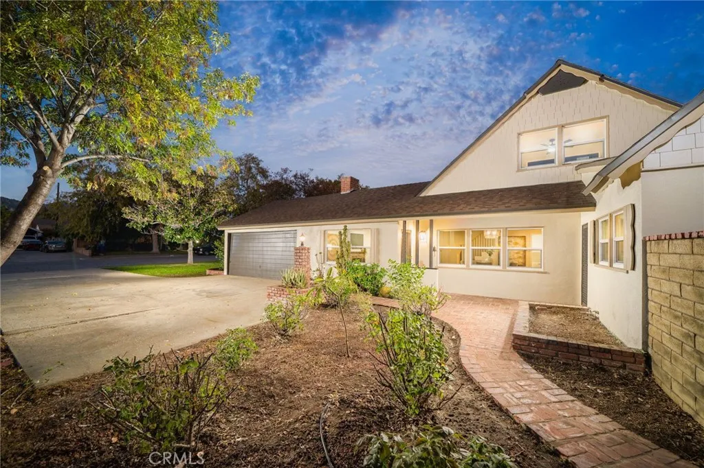 838 E Ada Avenue, Glendora, California 91741 home-pic-4