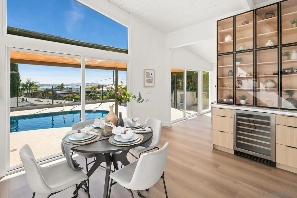 2561 Loring St, San Diego, California 92109 home-pic-7