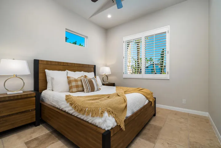 47-print-DSHjorth71_OPMG_1225_047