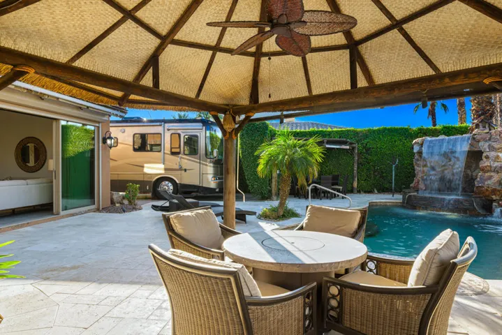 25-print-DSHjorth71_OPMG_1225_025