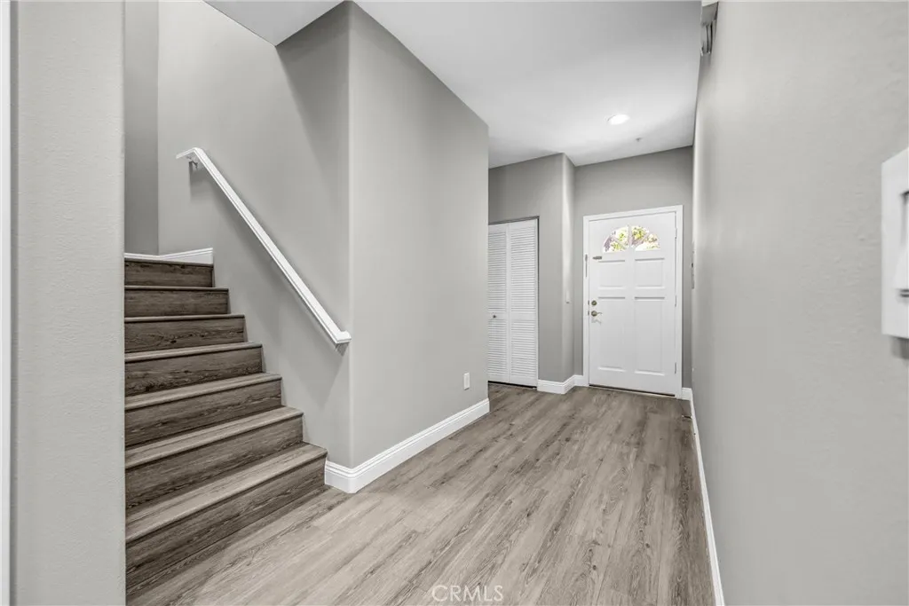 1122 Arcadia Avenue D, Arcadia, California 91007 home-pic-3