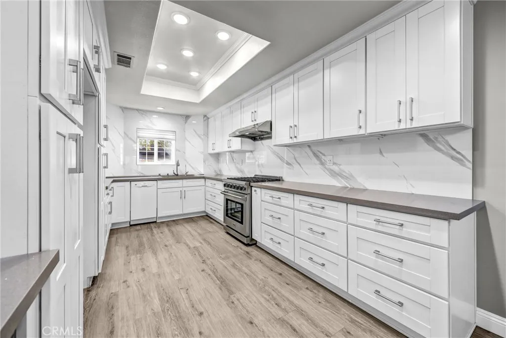1122 Arcadia Avenue D, Arcadia, California 91007 home-pic-11