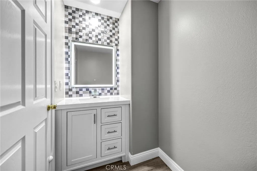 1122 Arcadia Avenue D, Arcadia, California 91007 home-pic-17