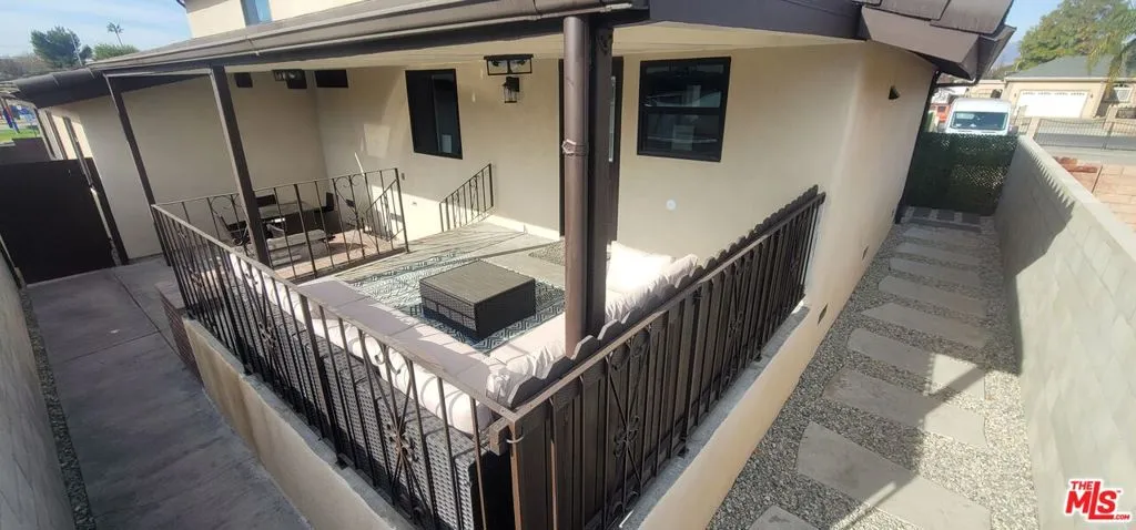 Main house Backyard - No Maint