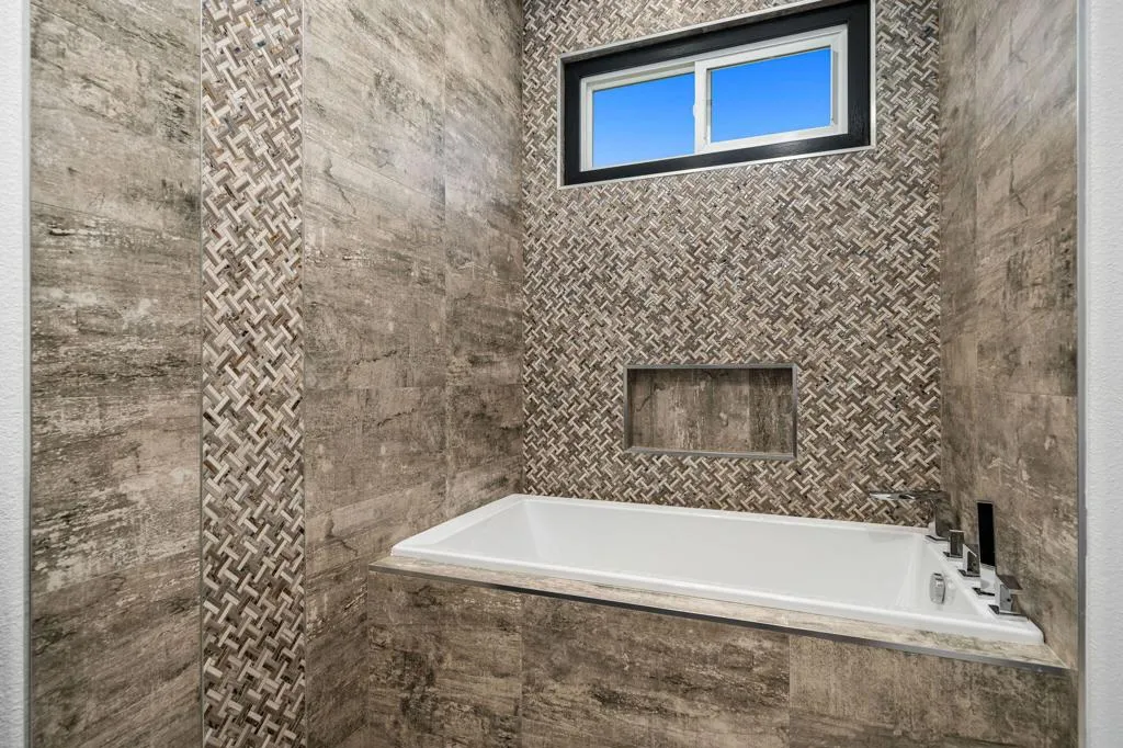 963 Mesa Grande Drive, Palm Desert, California 92211 home-pic-42