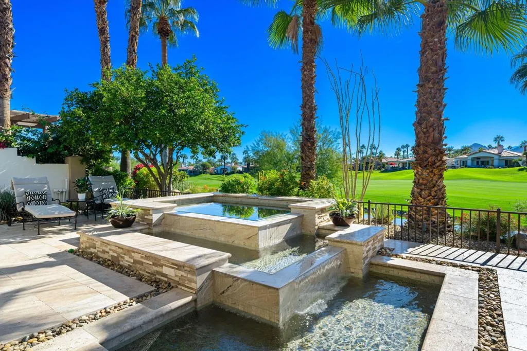 963 Mesa Grande Drive, Palm Desert, California 92211 home-pic-2