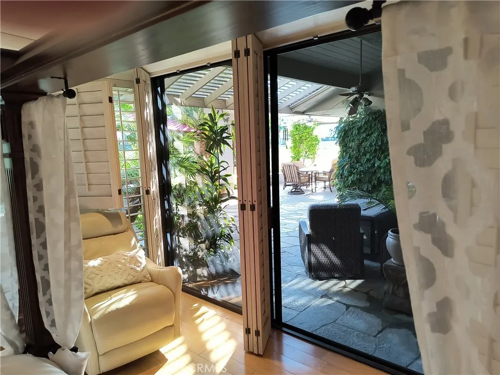 6 Whittier Court, Rancho Mirage, California 92270 home-pic-34