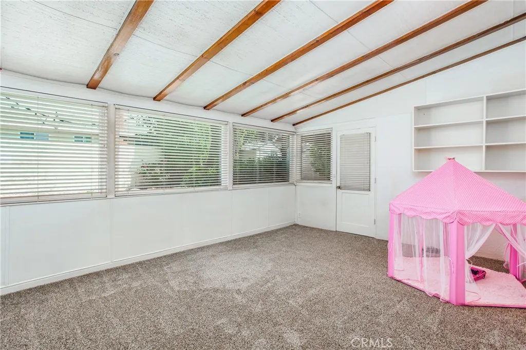 35550 Bella Vista, Yucaipa, California 92399 home-pic-17