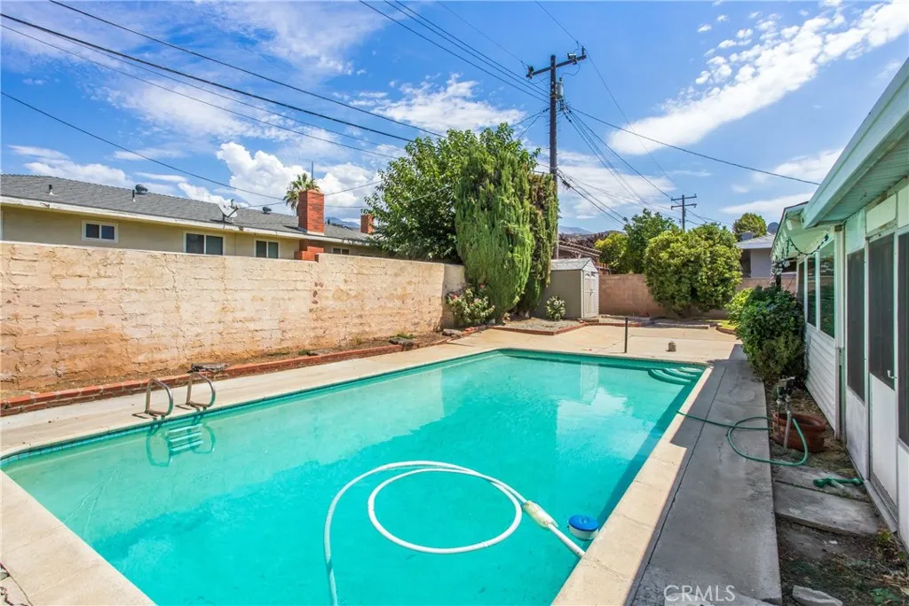 35550 Bella Vista, Yucaipa, California 92399 home-pic-24