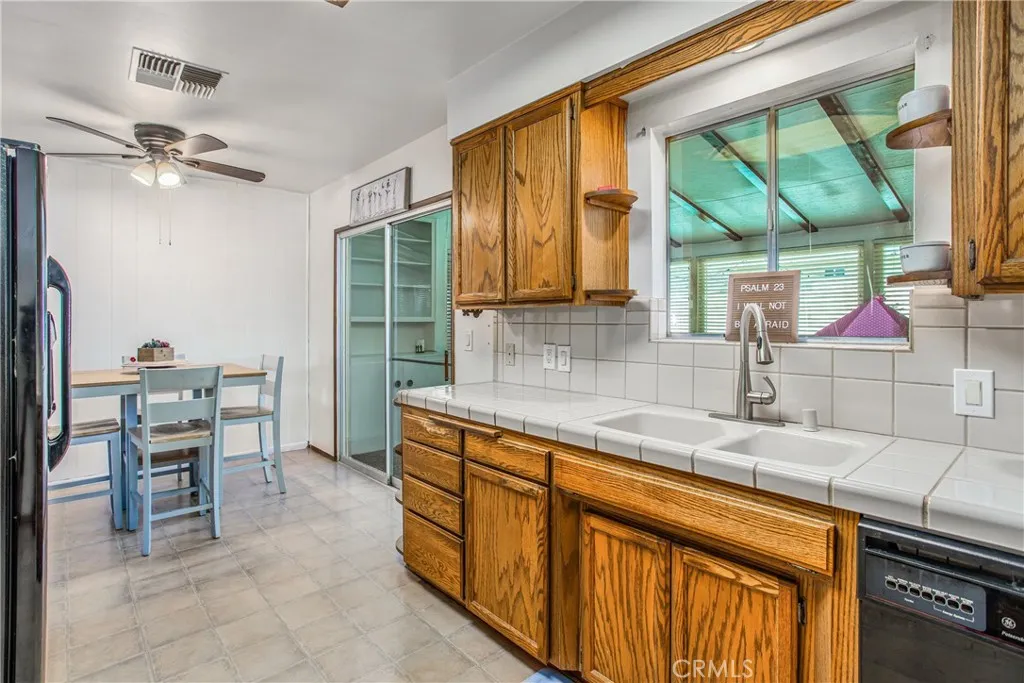 35550 Bella Vista, Yucaipa, California 92399 home-pic-7