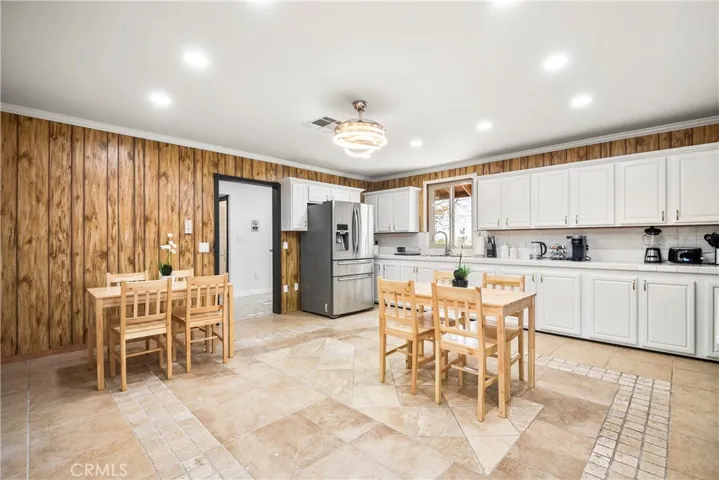 Kitchen entrance - First floor