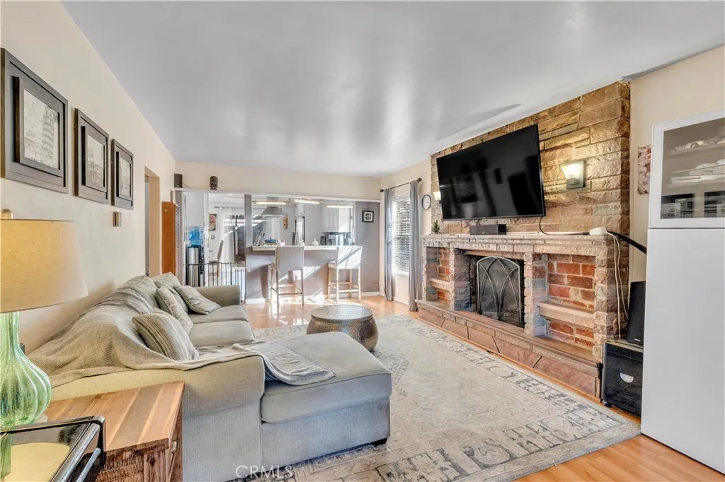 600 S Pacific Coast Highway, Redondo Beach, California 90277 home-pic-3