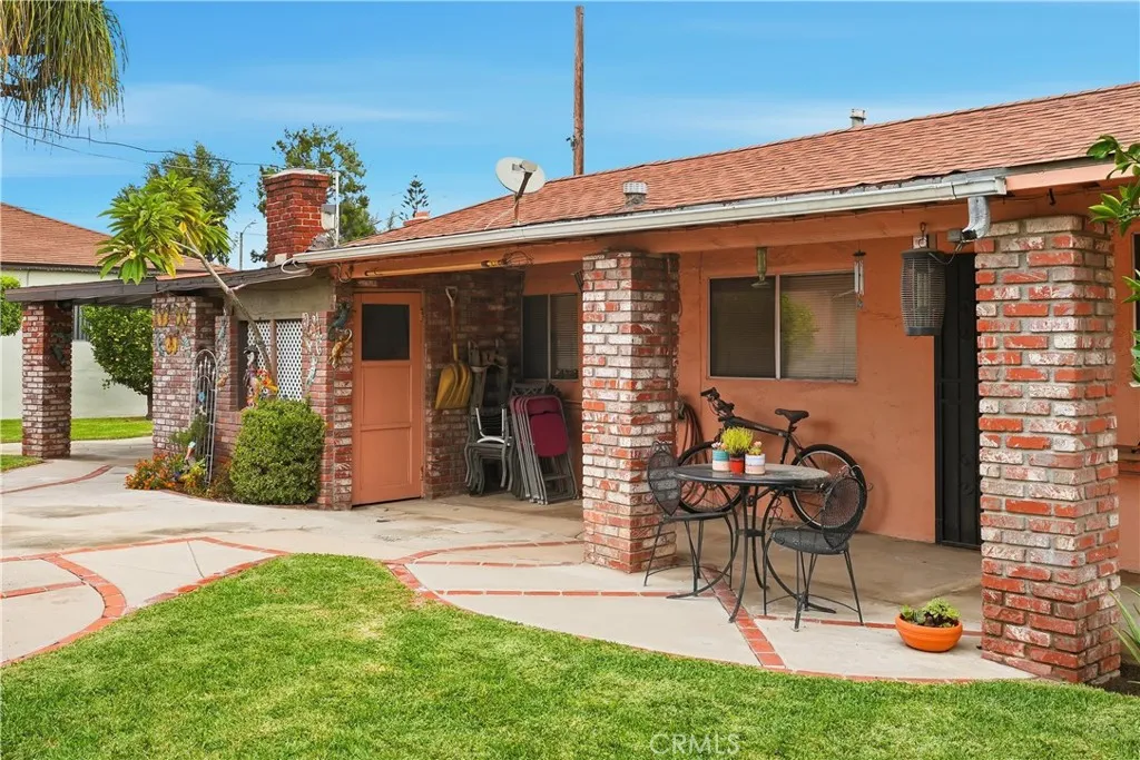 3754 Durfee, Pico Rivera, California 90660 home-pic-18