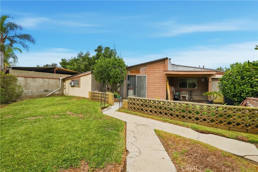 3754 Durfee, Pico Rivera, California 90660 home-pic-32