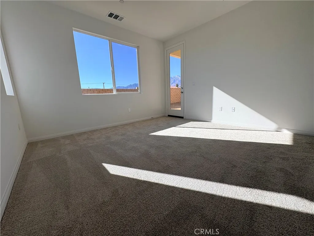 65151 Avenida De Nuves, Desert Hot Springs, California 92240 home-pic-9