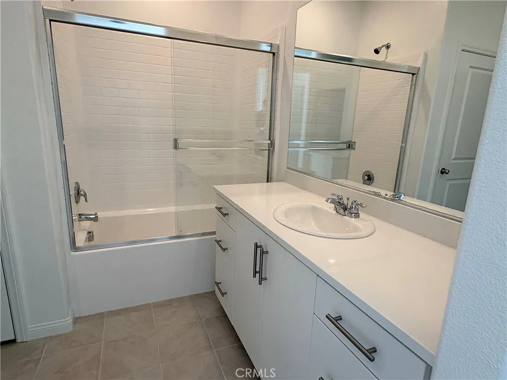 65151 Avenida De Nuves, Desert Hot Springs, California 92240 home-pic-5