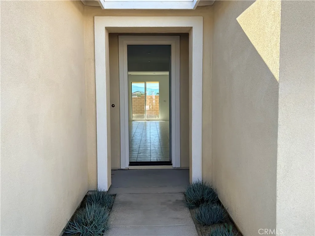 65151 Avenida De Nuves, Desert Hot Springs, California 92240 home-pic-1