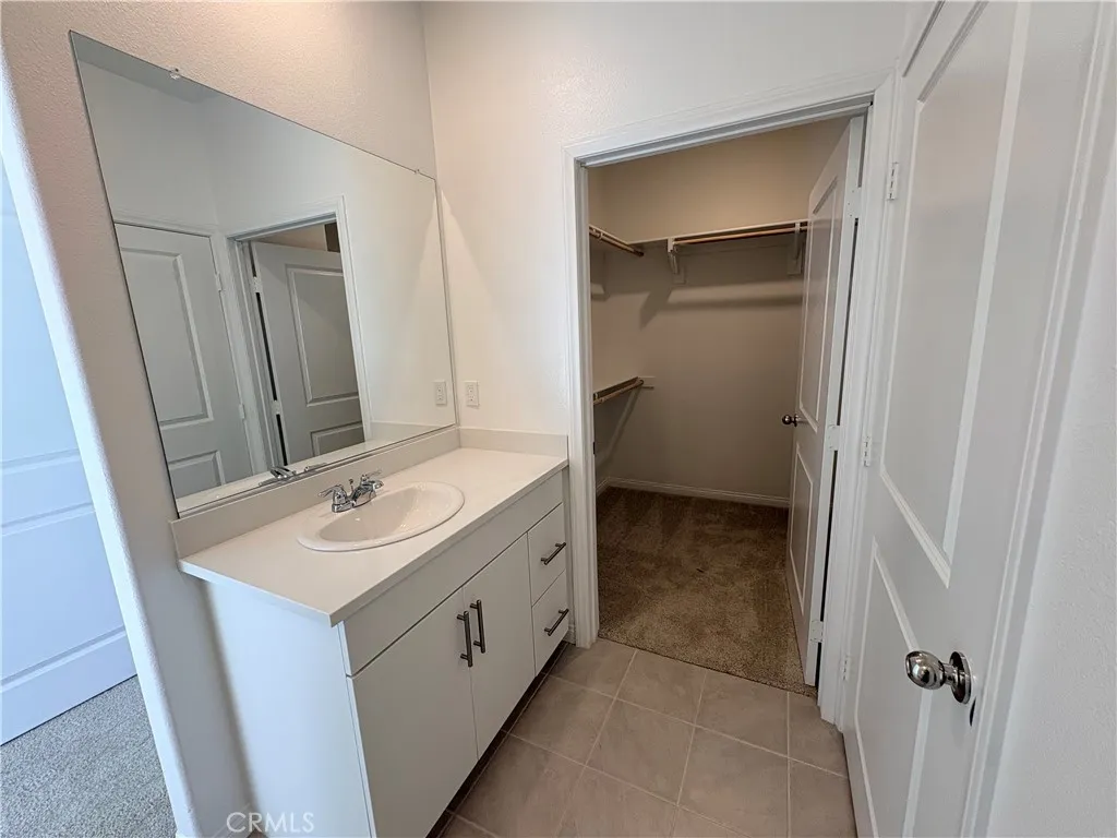 65151 Avenida De Nuves, Desert Hot Springs, California 92240 home-pic-6