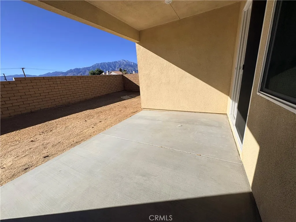 65151 Avenida De Nuves, Desert Hot Springs, California 92240 home-pic-13