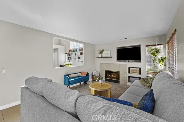 26932 St Julian Circle, Murrieta, California 92563 home-pic-15